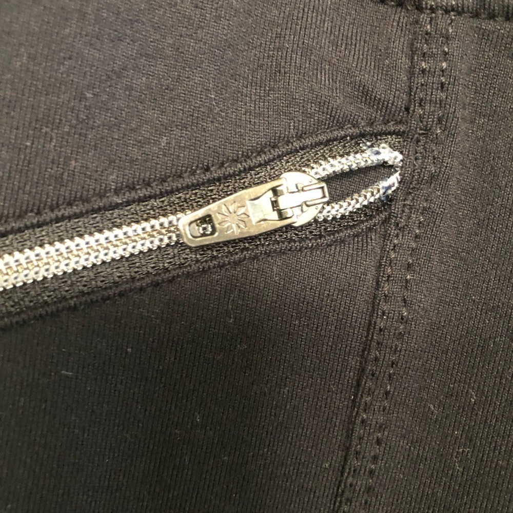 Athleta Metro Black Stretch with Zipper Pockets Active Pants Size M/L - Picture 7 of 16
